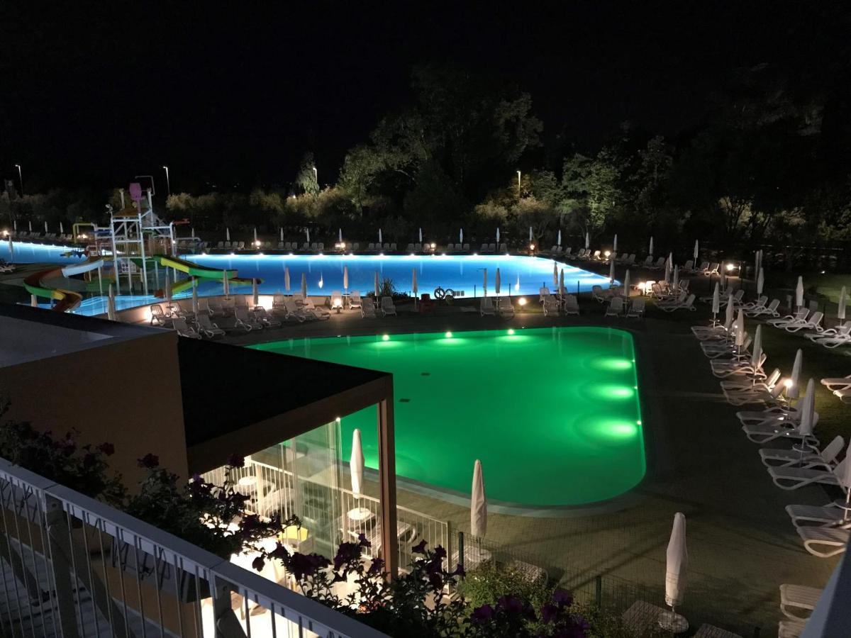 Sisan Family Resort Bardolino Ngoại thất bức ảnh